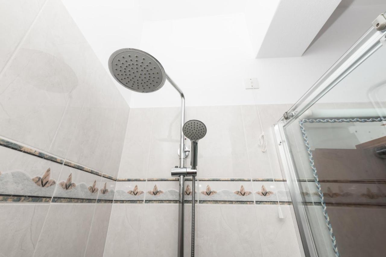 Vesleme Hotell Pachaina Exteriör bild