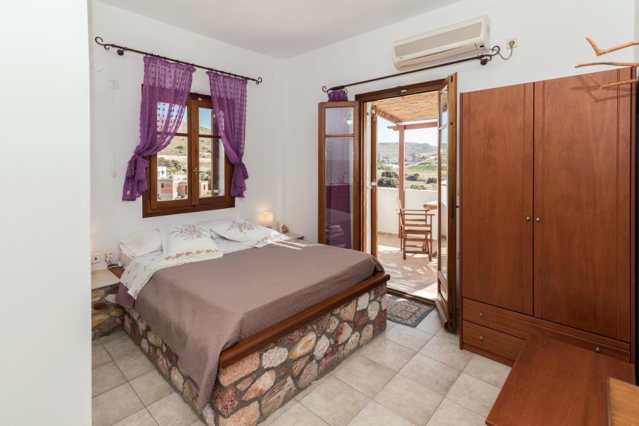 Vesleme Hotell Pachaina Exteriör bild