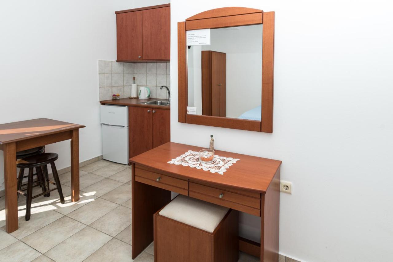 Vesleme Hotell Pachaina Exteriör bild